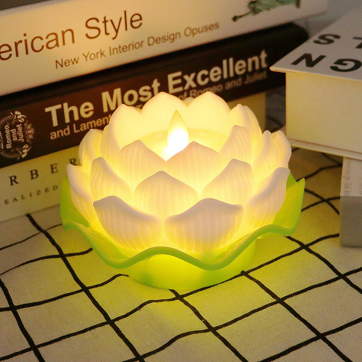 Lotus Lamp LED Candle Light Plastic Luminous Decorative Ornaments