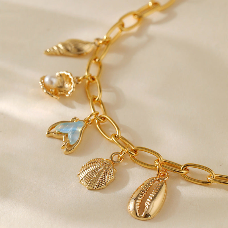 Women's 18K Gold-Plated Bracelet – Retro Copper Pendant Design