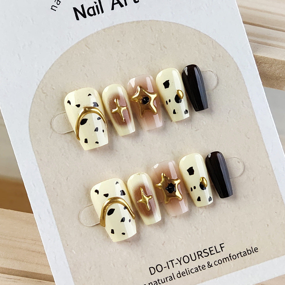 Hand Worn Nail Piece In China-Chic Red In The Year Of The Snake
