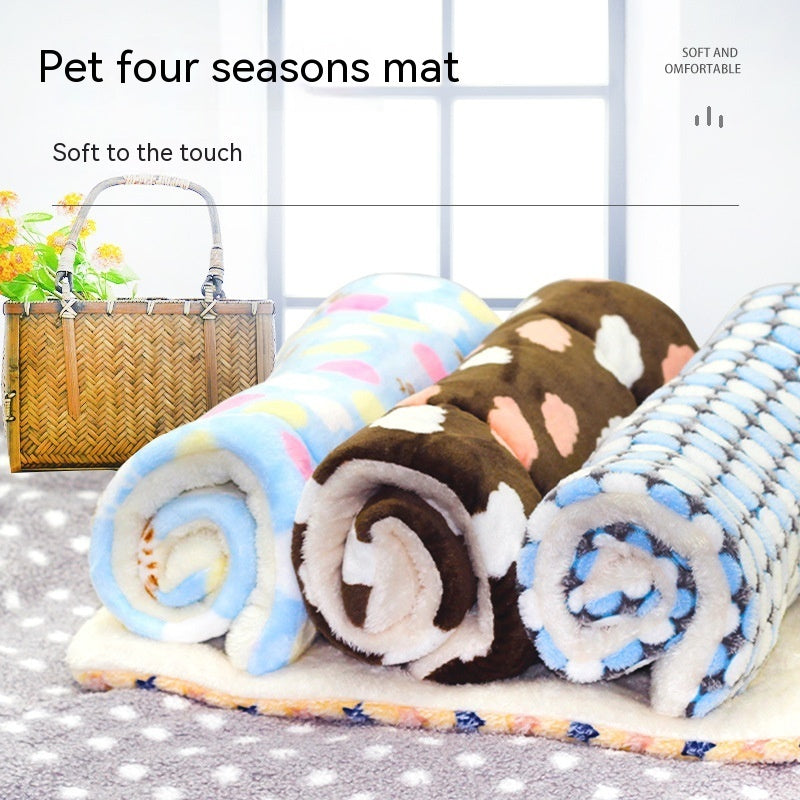 Soft Flannel Winter Cat Bed Mat For Cozy Kennel All Season