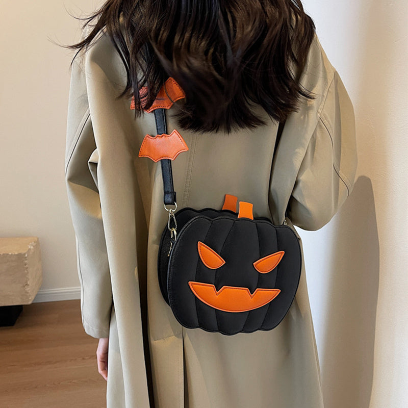 Halloween Pumpkin Crossbody Bag – 2023 Cartoon Shoulder Purse with Bat Design