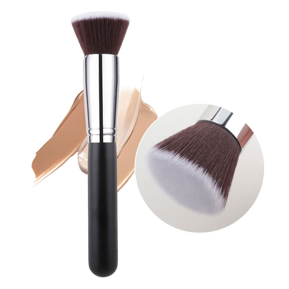 Flat Head Powder Brush – Foundation & Blending Makeup Tool