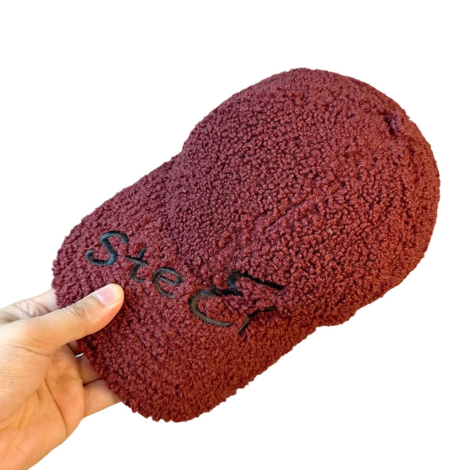 Outdoor Upgrade Warm Lamb Fur Peaked Cap – Embroidered Letters, Face-Slimming Design