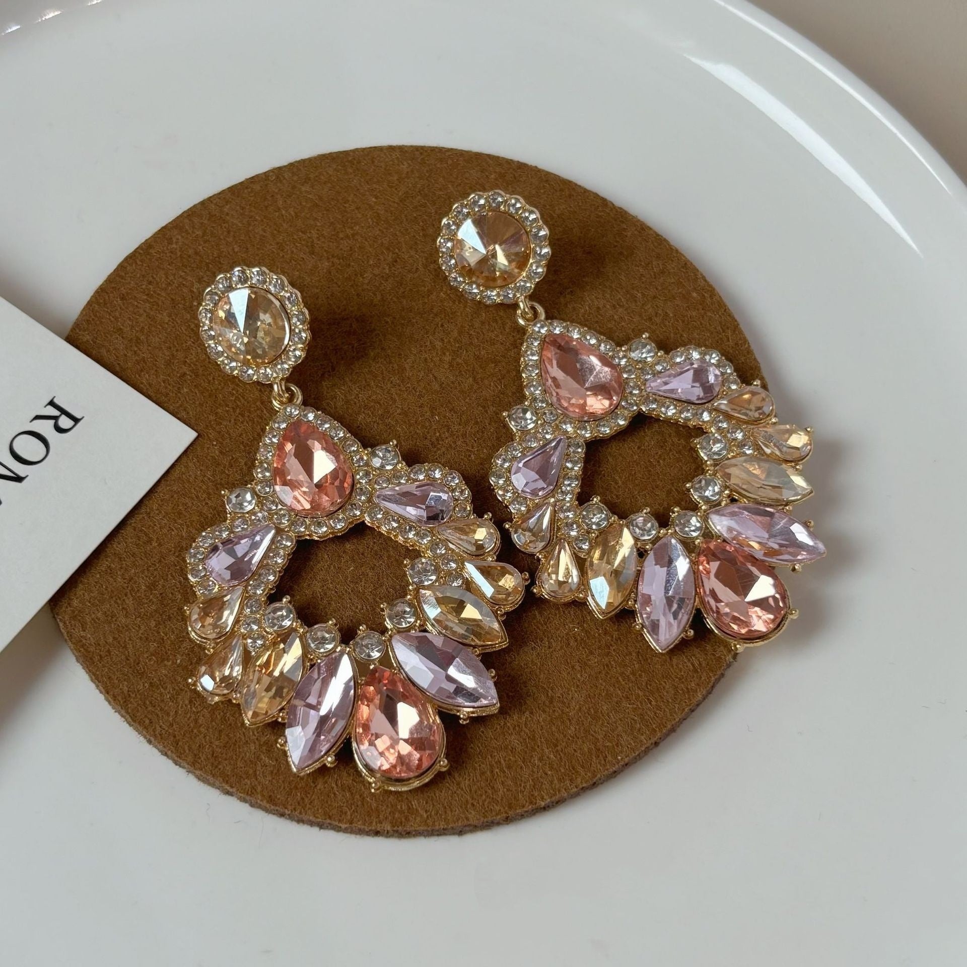 Women's Geometric Rhinestone Alloy Earrings Retro Style