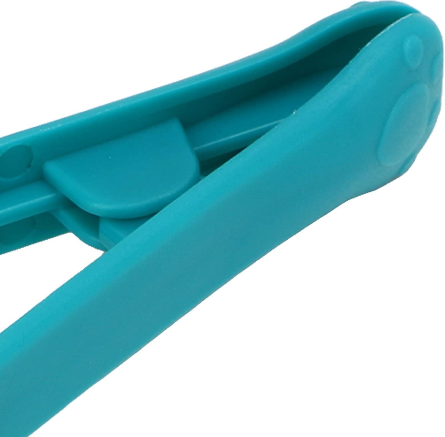 Gentle And Effective Pet Tear Stain Remover For Cats And Dogs - Soft Rubber Eye Comb For Small Pets