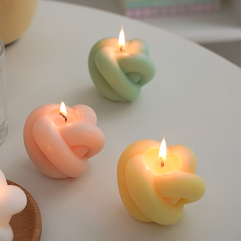 Three - Dimensional Knot Aromatherapy Candle Ornament