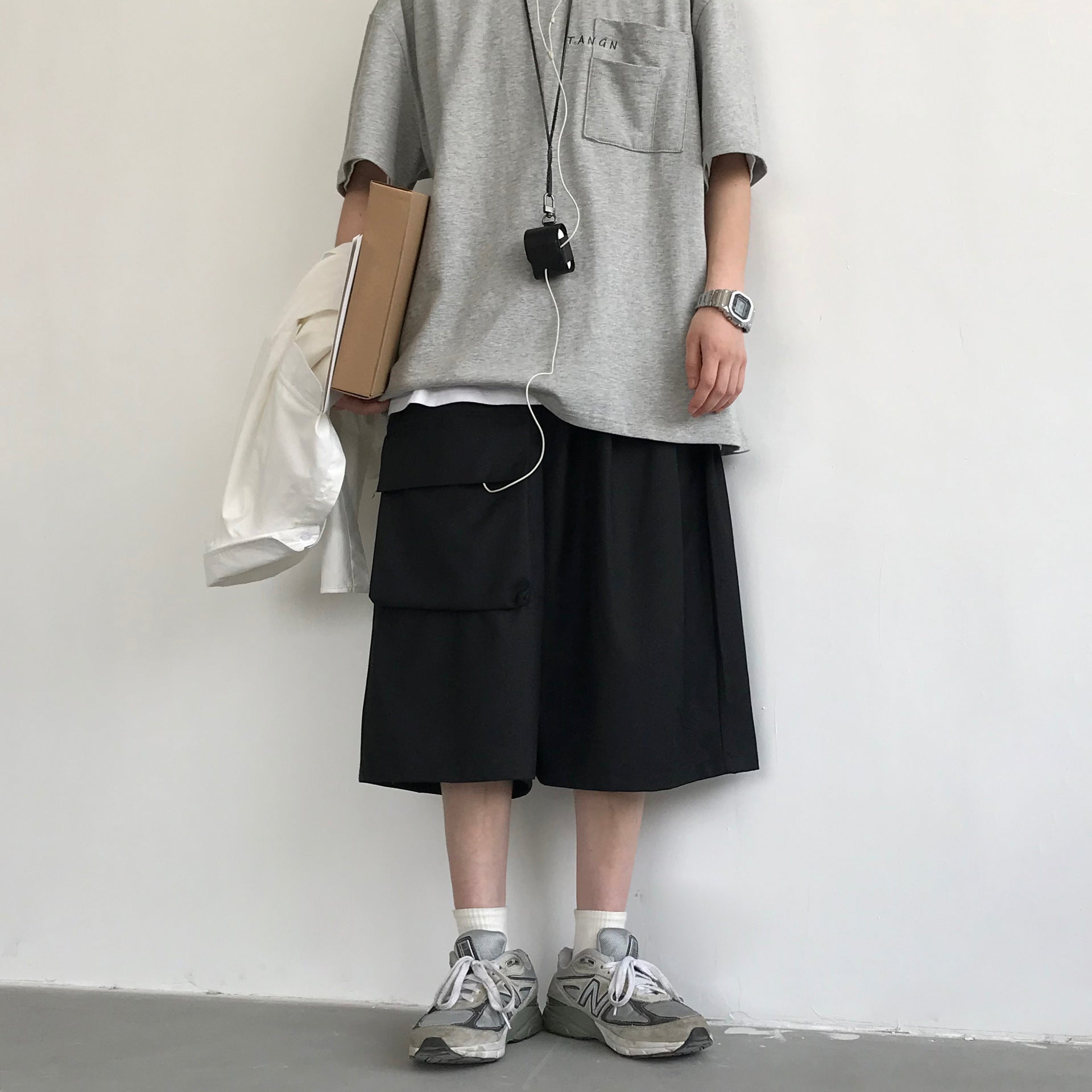 Men's Japanese Retro Cropped Polyester Shorts Solid Color