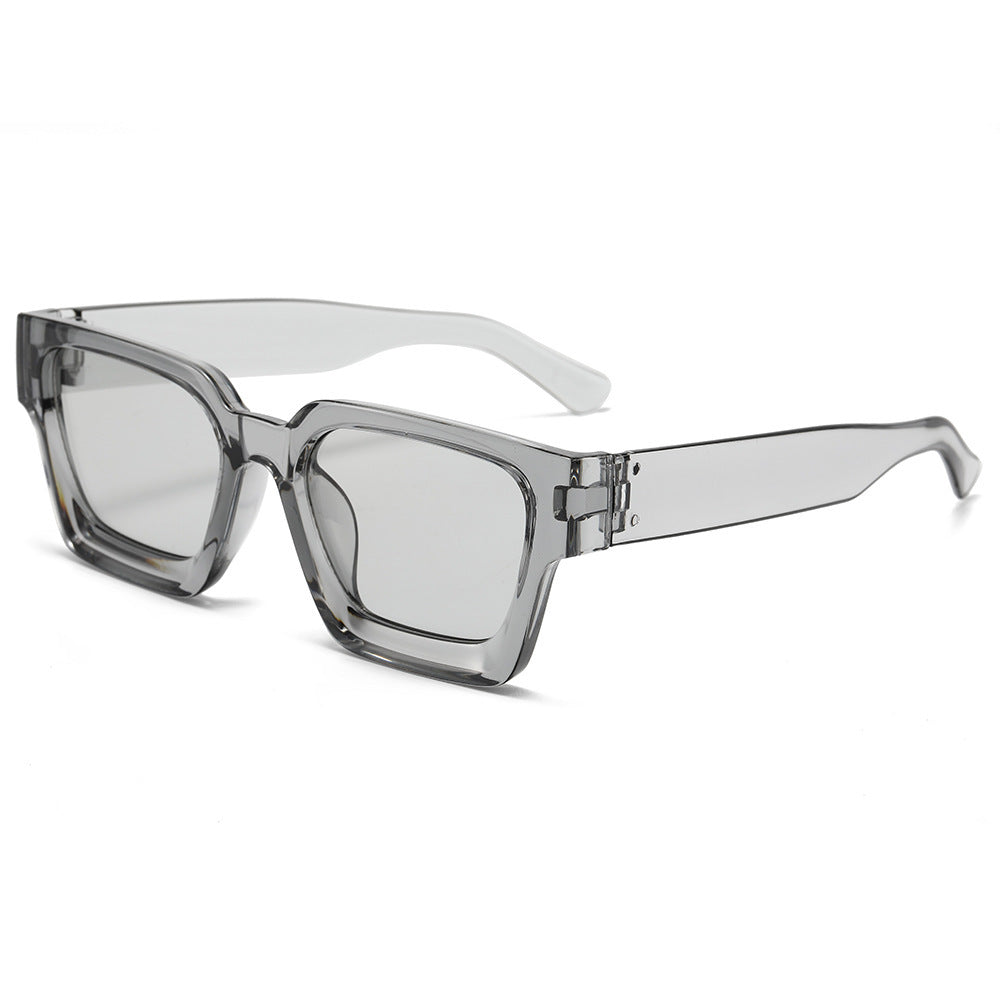 Unisex Versatile Sunglasses – Minimalist UV Protection Eyewear
