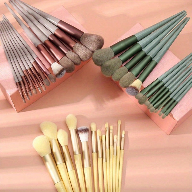 Professional Makeup Brush Set – 13pcs Soft Fluffy Foundation, Powder, Eyeshadow, Kabuki, Sponge & Beginner Kit
