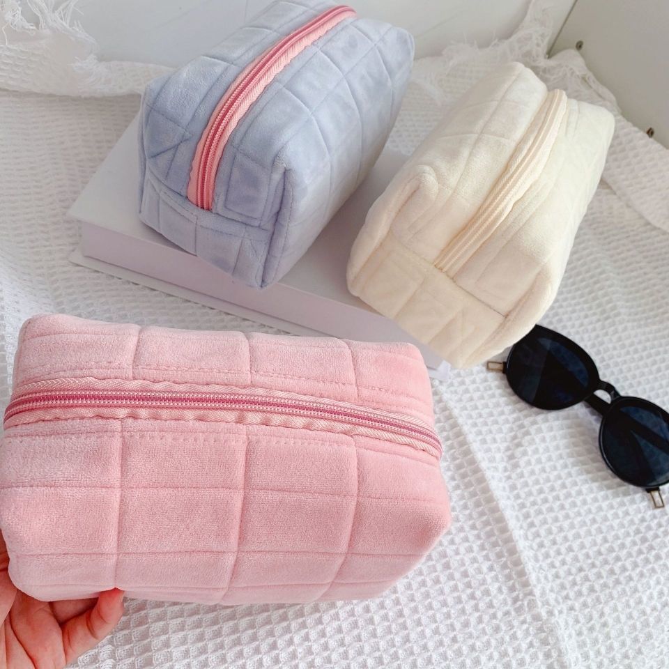 Soft Cloud Makeup Bag – Korean Style Portable Cosmetic Pouch