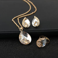 L00132 White