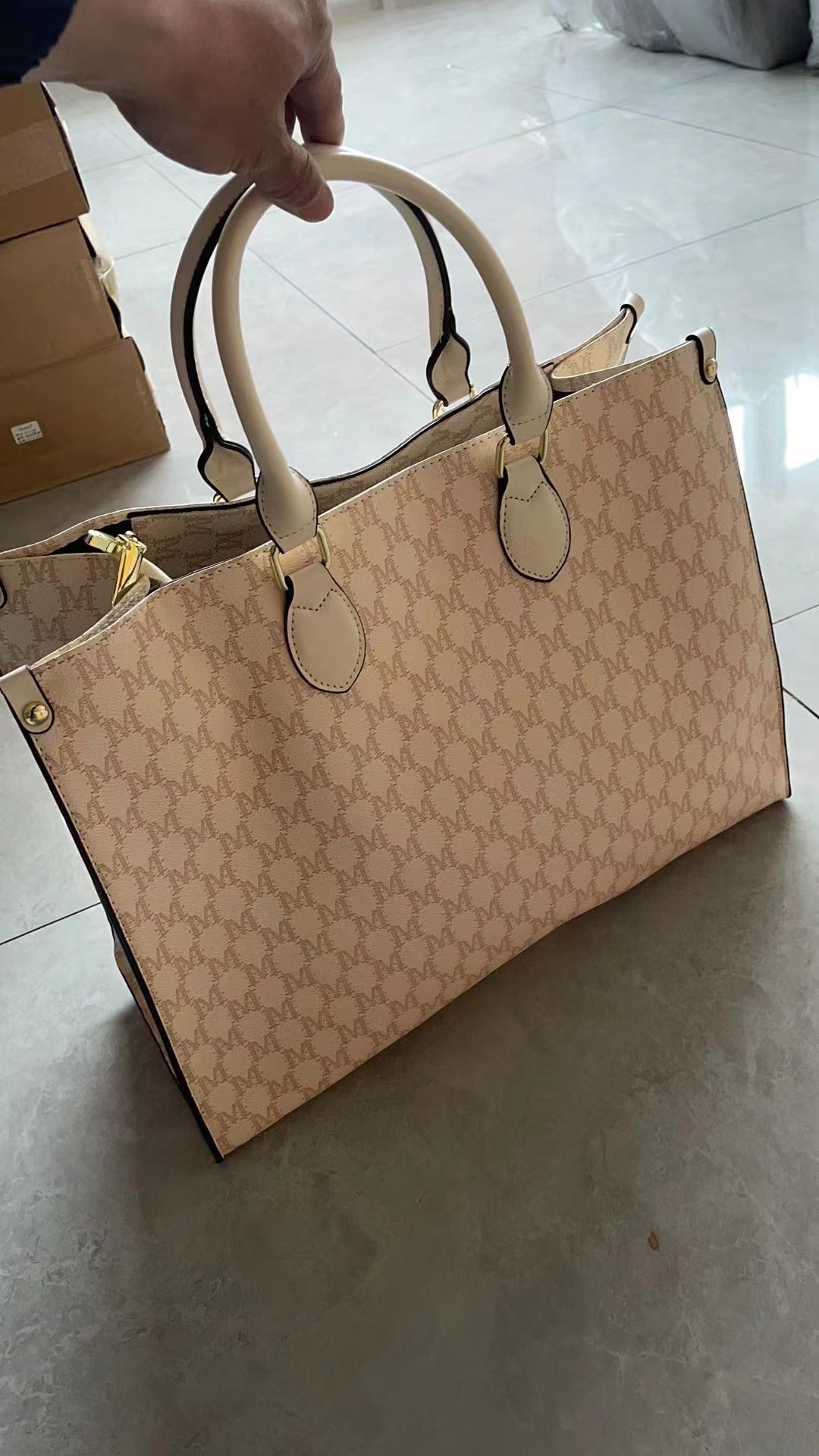 Women's Retro Tote Bag PU Leather Letter Print Capacity