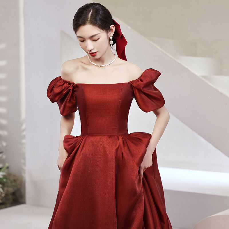 Ladies Fashion Personality Burgundy Engagement Dress