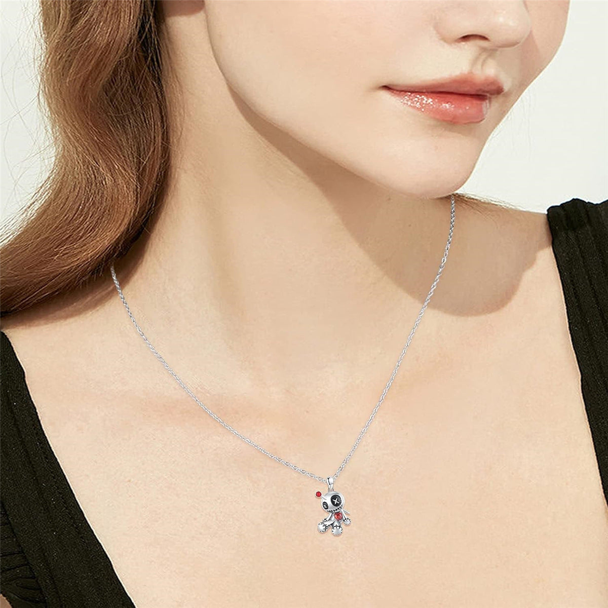 Halloween Voodoo Doll Necklace – Cartoon Red Heart Clavicle Pendant Jewelry Accessory