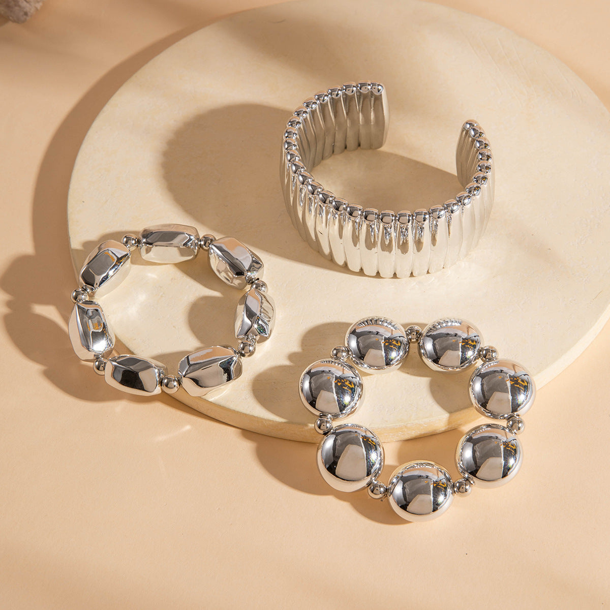 Unisex Punk Iron Bracelet – Multi-Layer Open Geometric Design