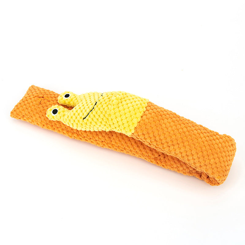 Plush Snail-Shaped Squeaky Dog Snuffle Toy for Treat Dispensing and Brain Enrichment