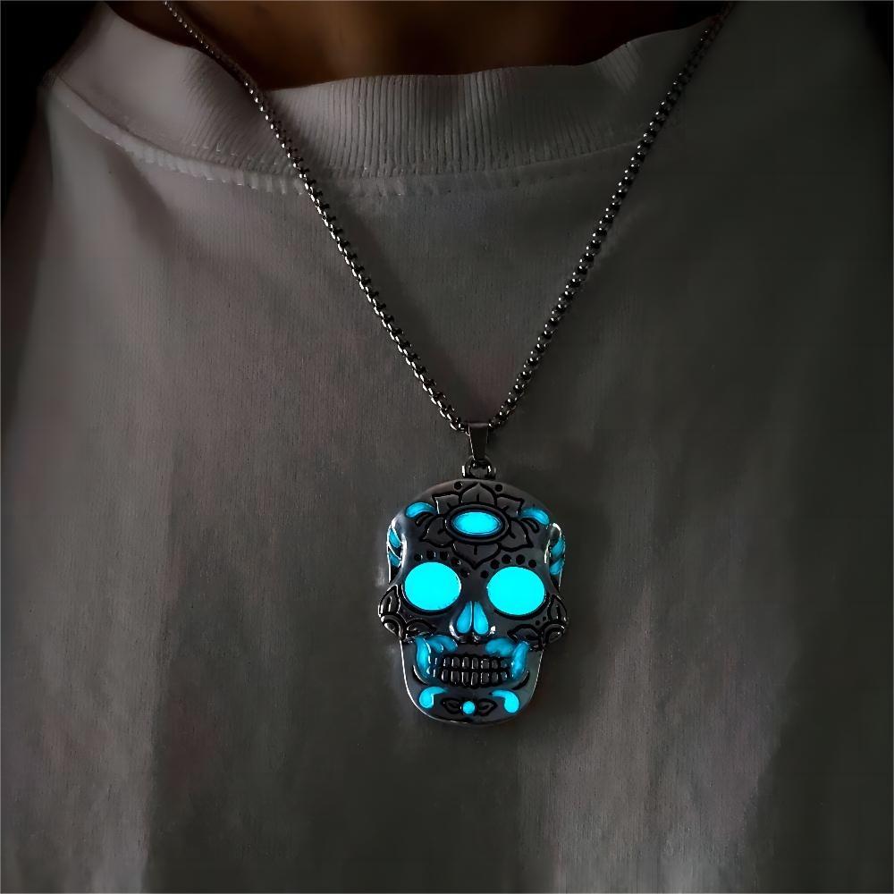 Halloween Luminous Skull Necklace – Day of the Dead Lotus Pattern Clavicle Pendant Jewelry Accessory