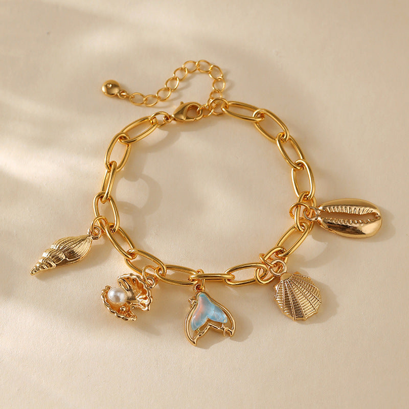 Women's 18K Gold-Plated Bracelet – Retro Copper Pendant Design