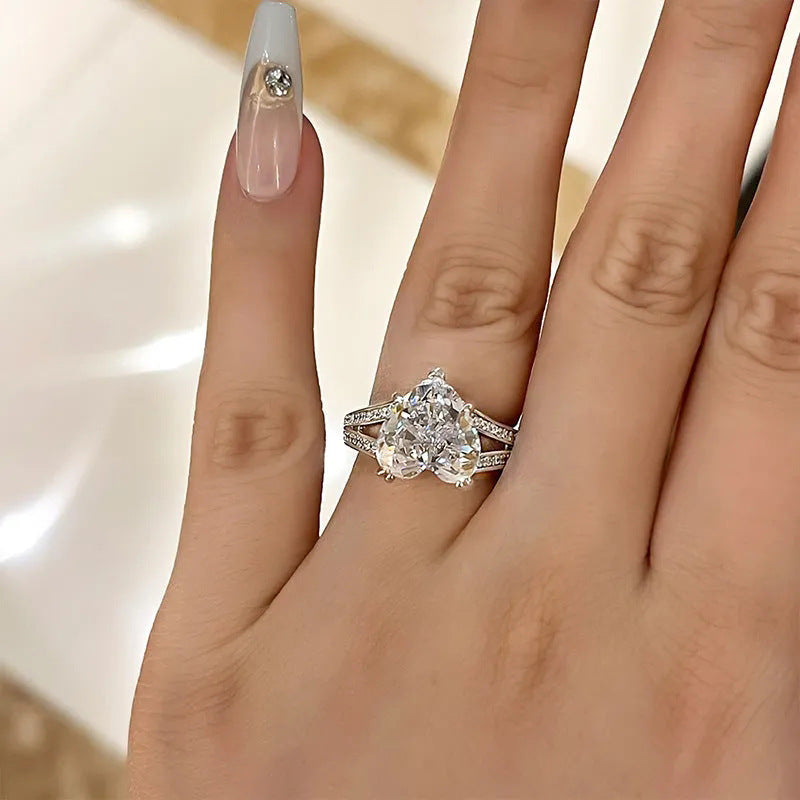 Elegant Double-Layer Heart-Shaped White Gold Zircon Copper Engagement Ring for Women