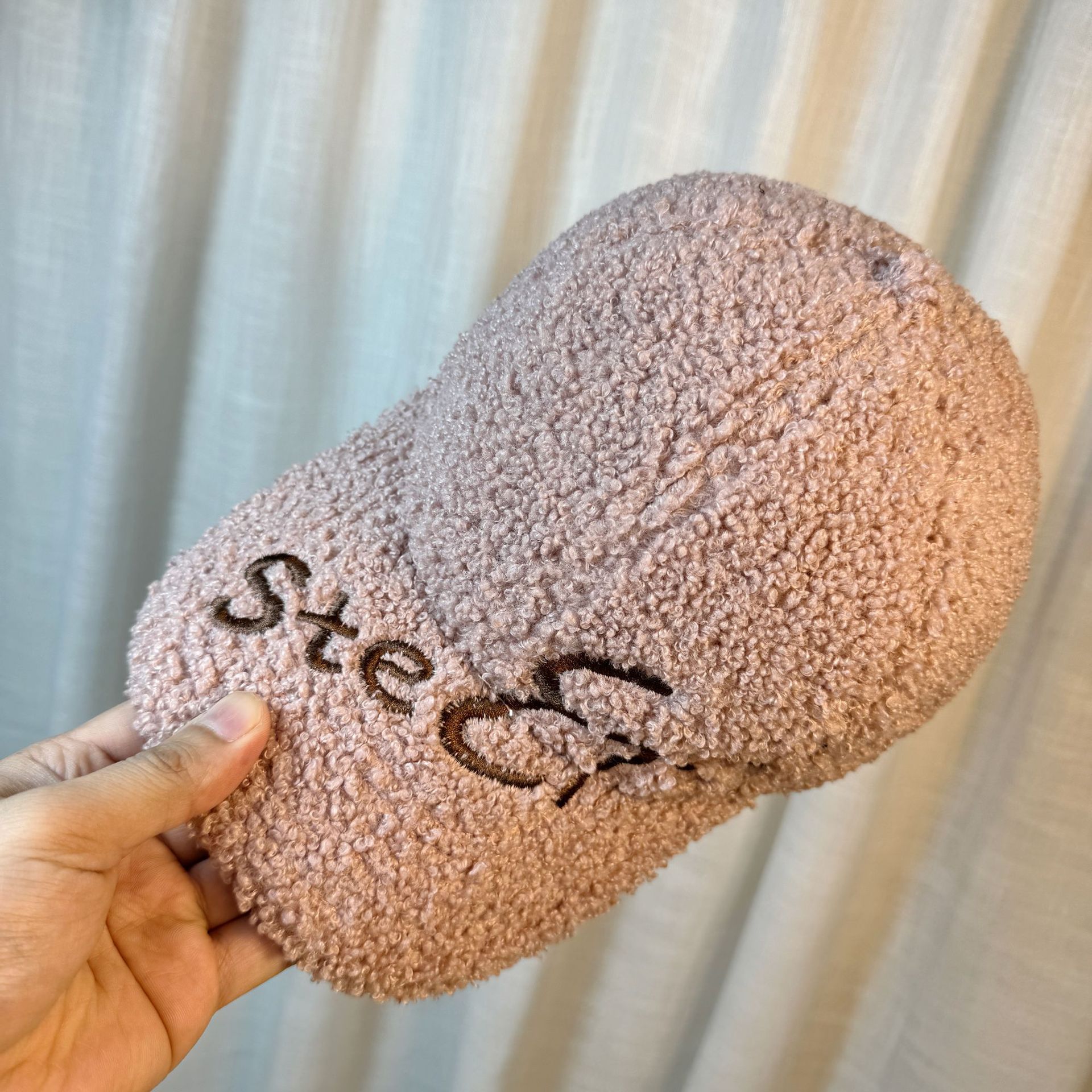 Outdoor Upgrade Warm Lamb Fur Peaked Cap – Embroidered Letters, Face-Slimming Design