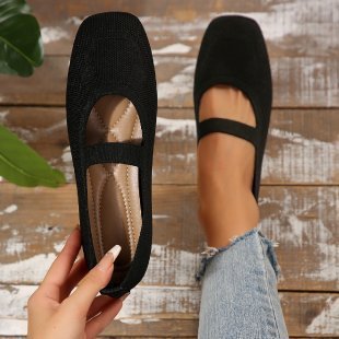 Plus Size Hollow-out Fly Knit Flat Bottom Pumps Women