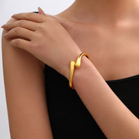 Style Three Gold