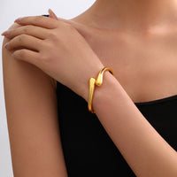 Style Three Gold
